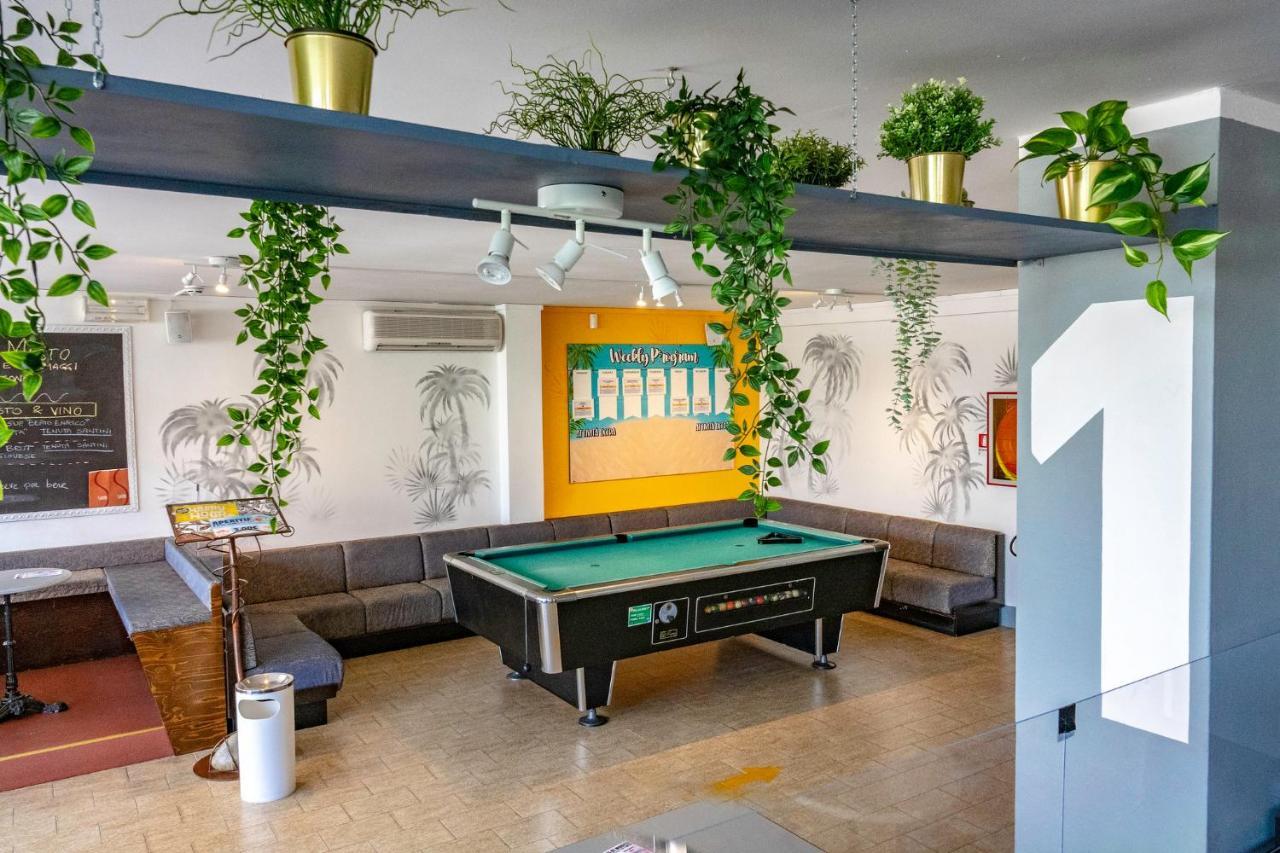 Hotel Morfeo - Young People Hotels (Adults Only) Rimini Exterior photo