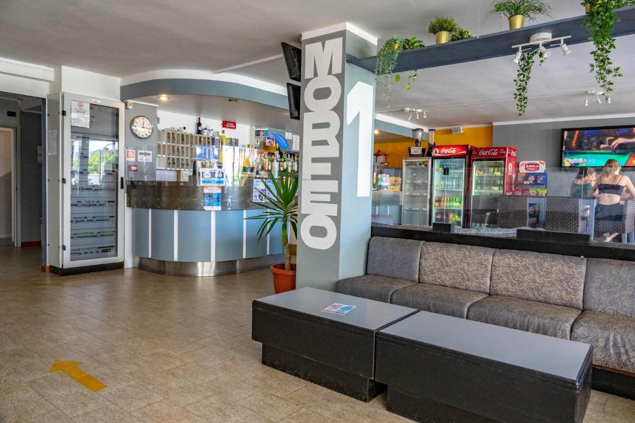 Hotel Morfeo - Young People Hotels (Adults Only) Rimini Exterior photo