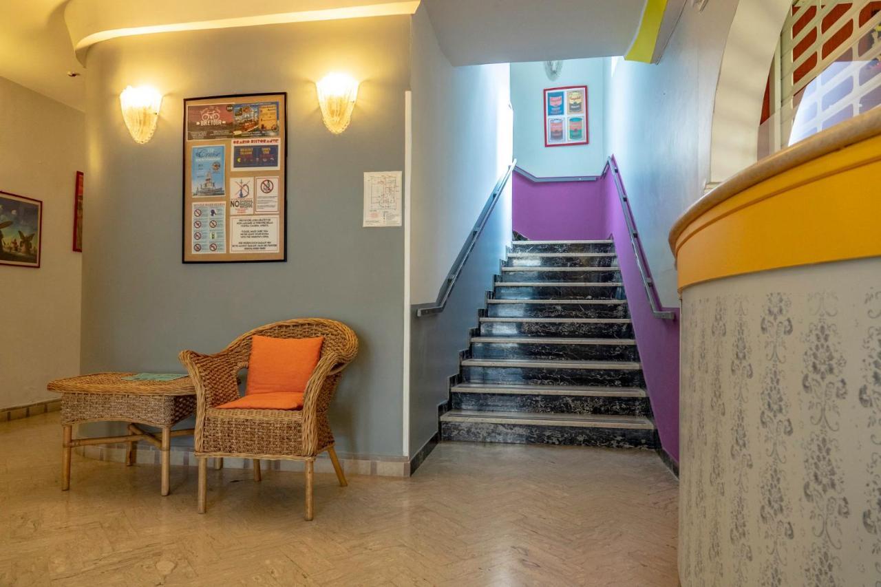 Hotel Morfeo - Young People Hotels (Adults Only) Rimini Exterior photo