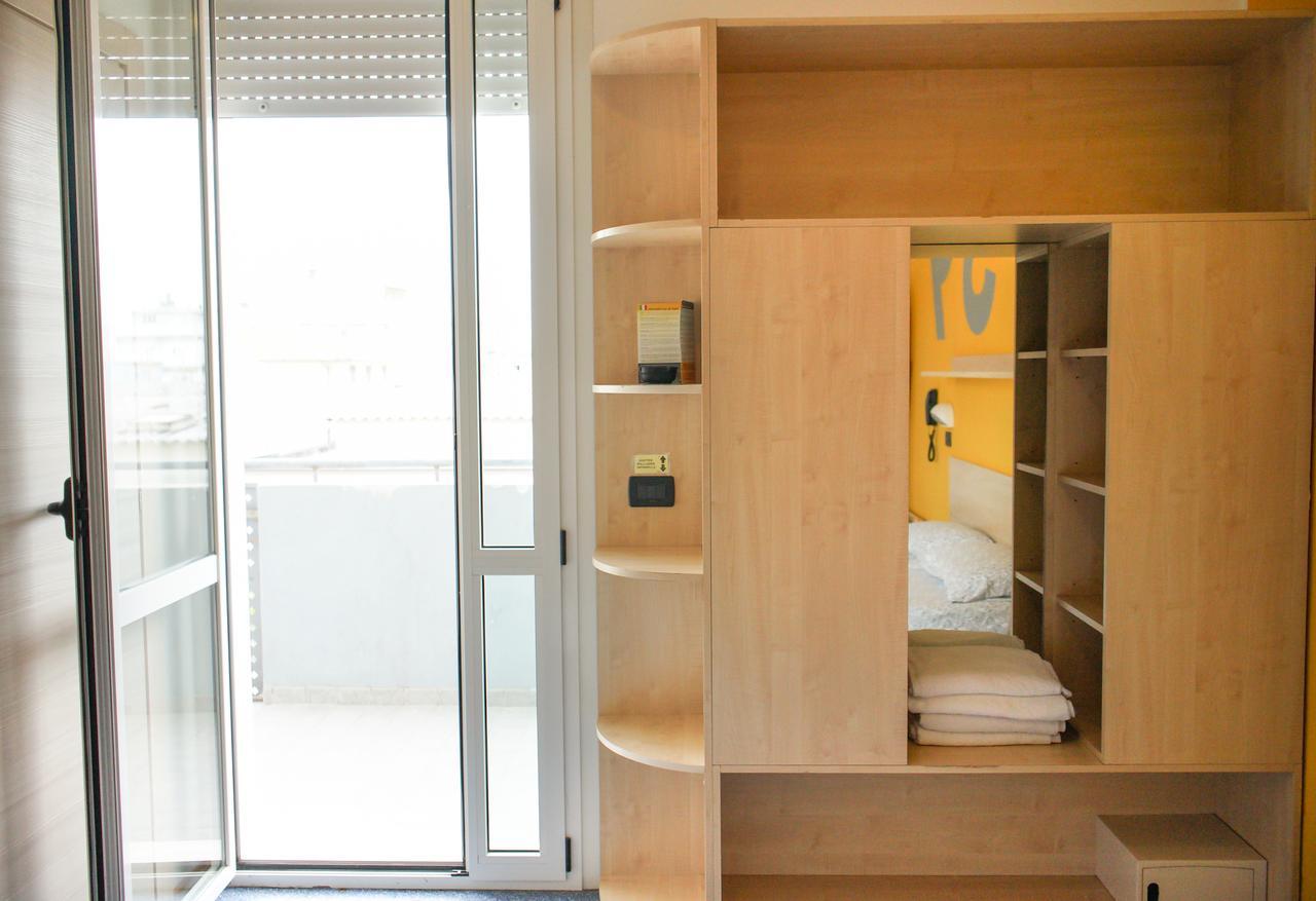 Hotel Morfeo - Young People Hotels (Adults Only) Rimini Exterior photo